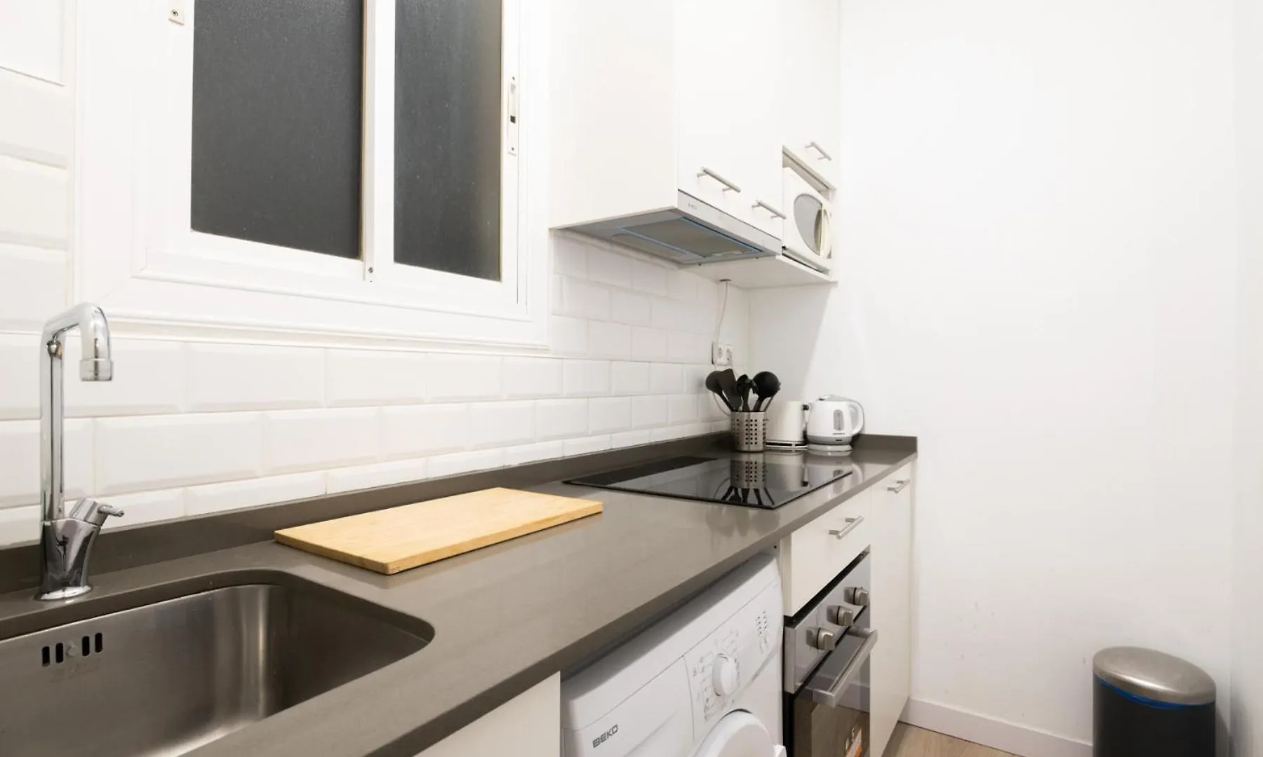 Sagrada Familia Comfy Apartment 巴塞罗那 0*,