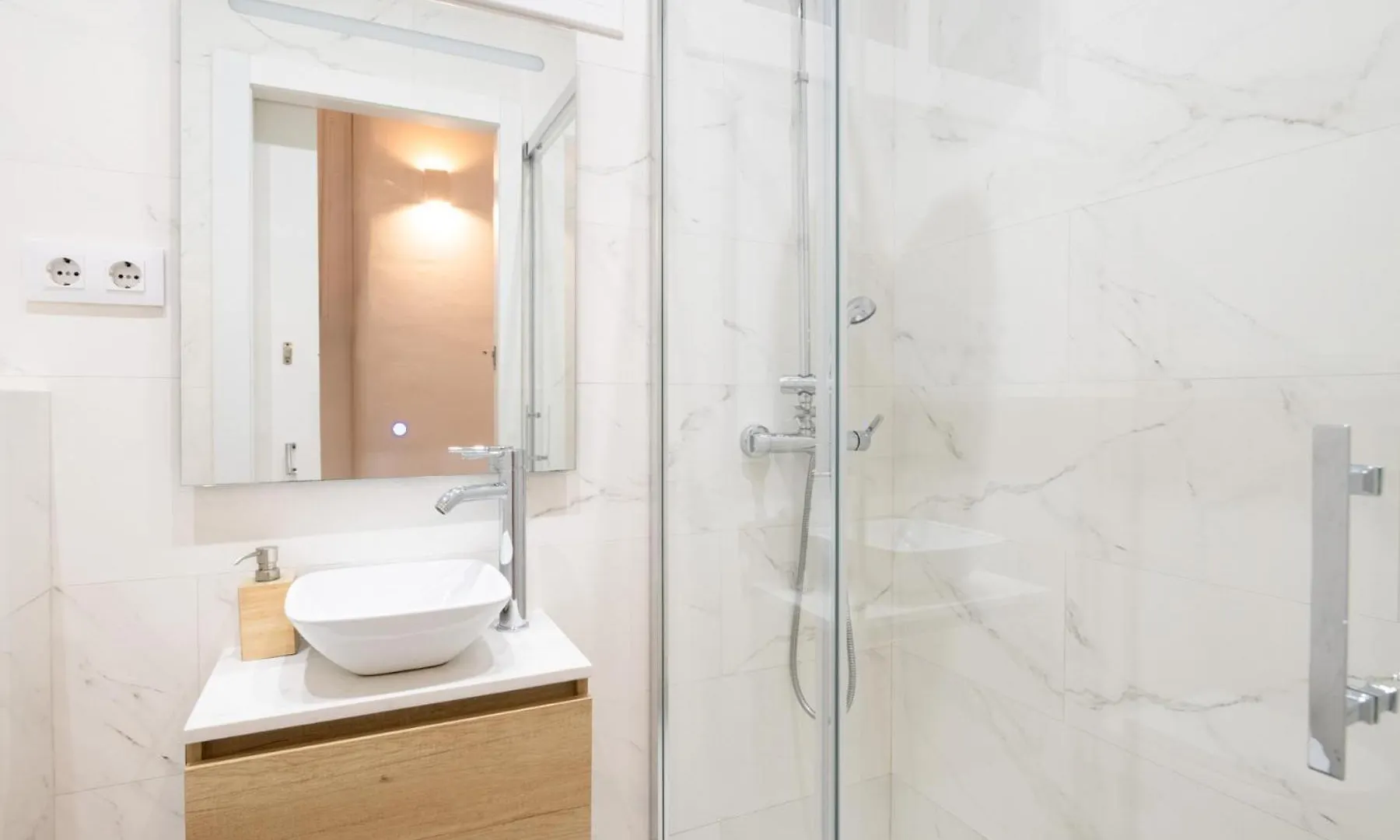Sagrada Familia Comfy Apartment 巴塞罗那